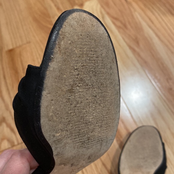 Versani Shoes - Picture 9 of 17